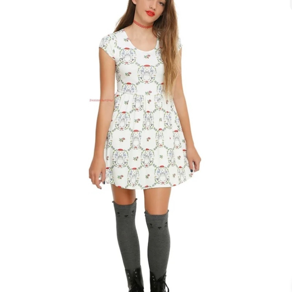 Totoro by Studio Ghibli Garden Bow Dress Size Small In Excellent Condition - Picture 4 of 7